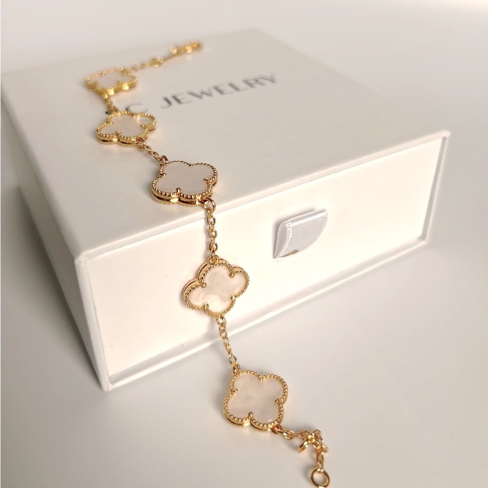 Clover Bracelet Mother of Pearl 14k Gold Plated Luxury Bracelet - Picture 2 of 11